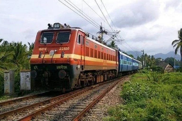 RRB Group D Exam Important Update: Phase 2 Exam City Link Activated | Details Here